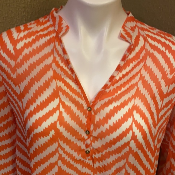 High/Low Blouse - Picture 2 of 6